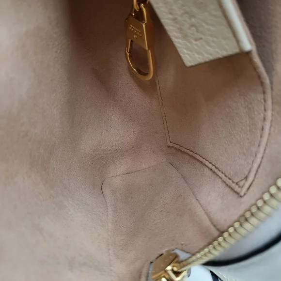 GUCCI Textured Dollar Calfskin Web Mini Ophidia Shoulder Bag Mystic White. Auth. - Picture 13 of 16